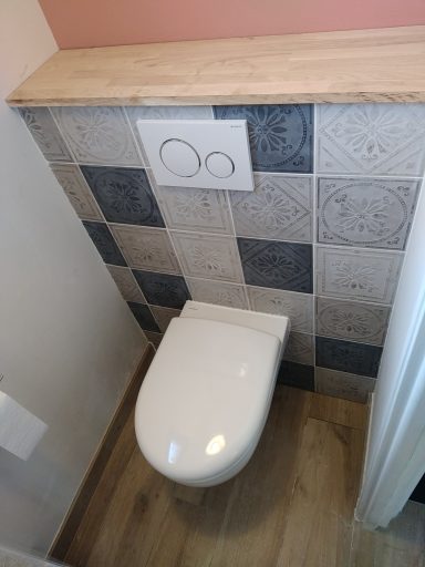 TDS pose d'un WC suspendu